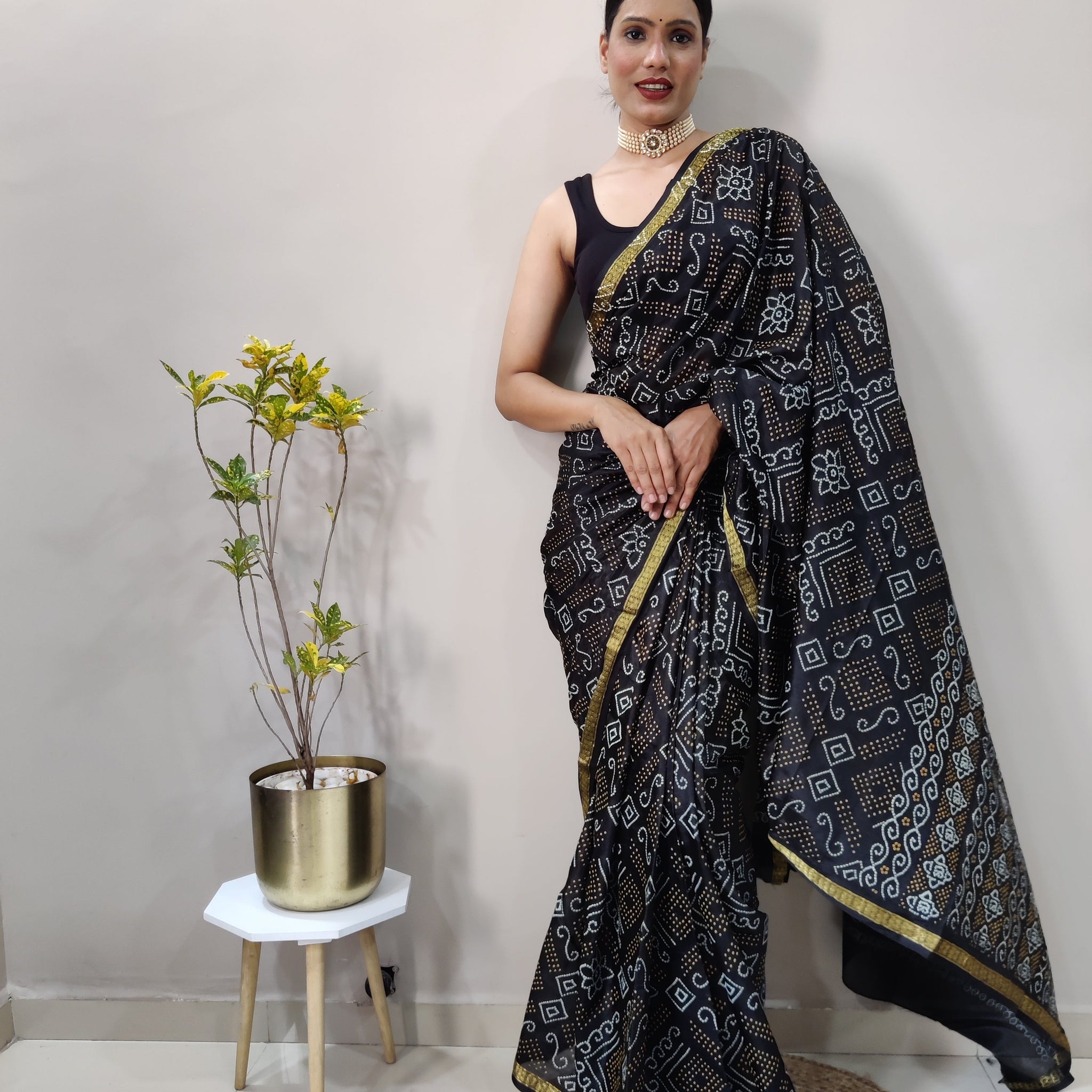 1 Min Ready To Wear Saree In  BLACK  Bandhani With All Over Boder