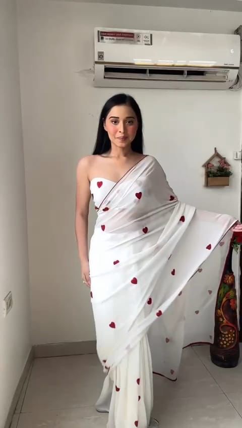 1 MIN READY TO WEAR SAREE IN IMPORTED GEORGTTE WITH BLOUSE